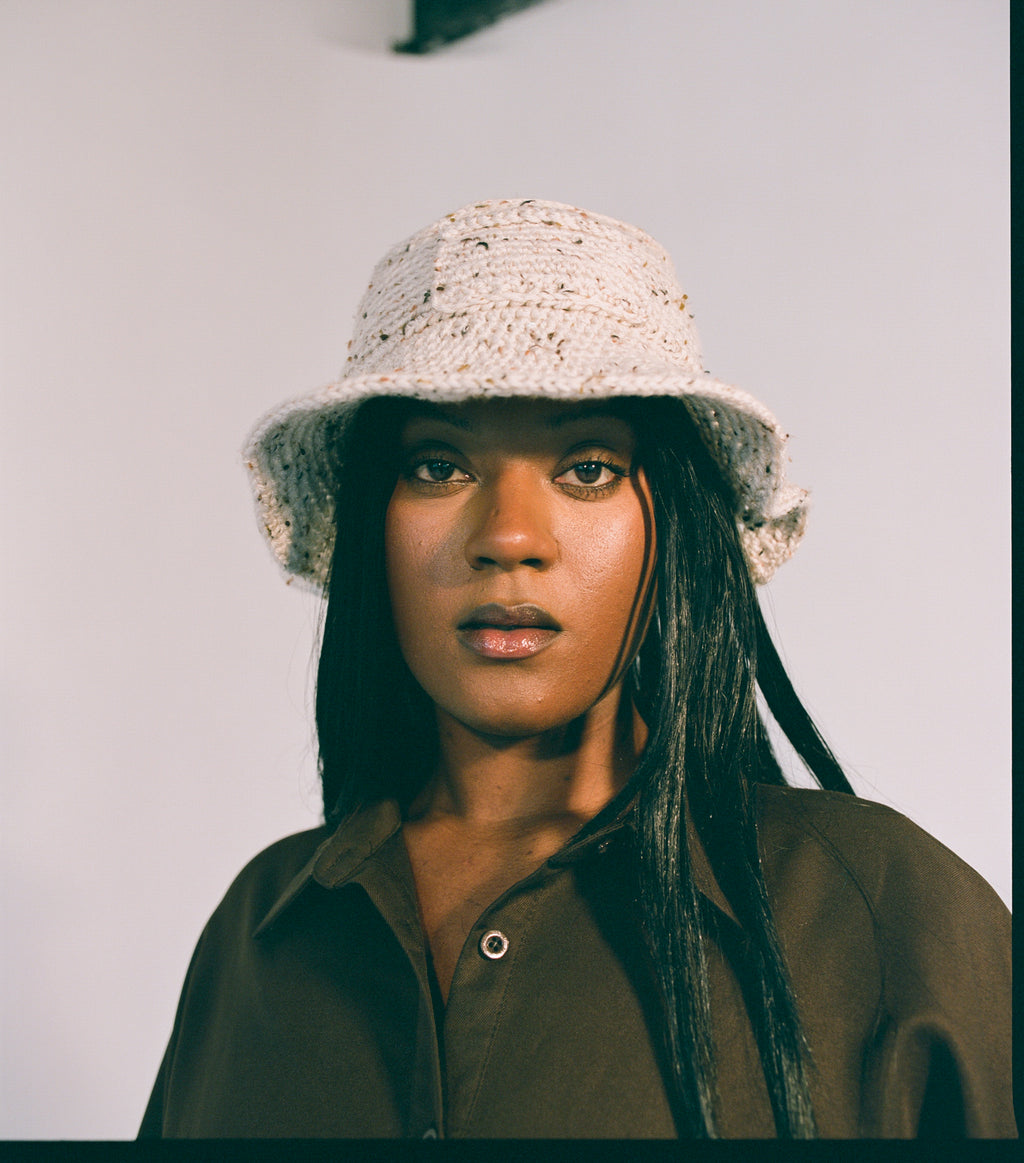 Oma Cream Adult Bucket Cap